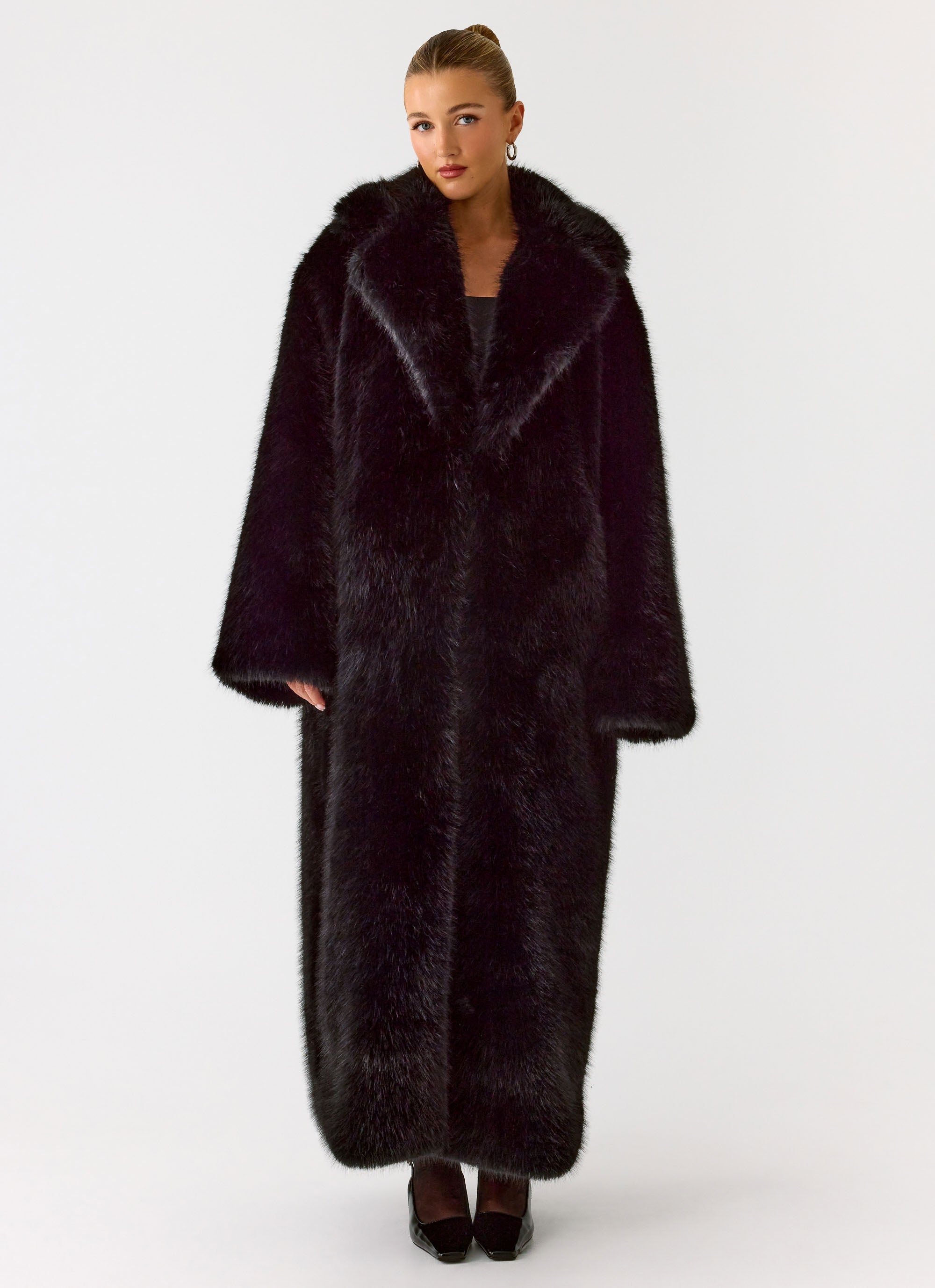 Kamil Faux Fur Maxi Coat - Black