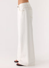 Neo Low Rise Wide Leg Jeans - Ivory